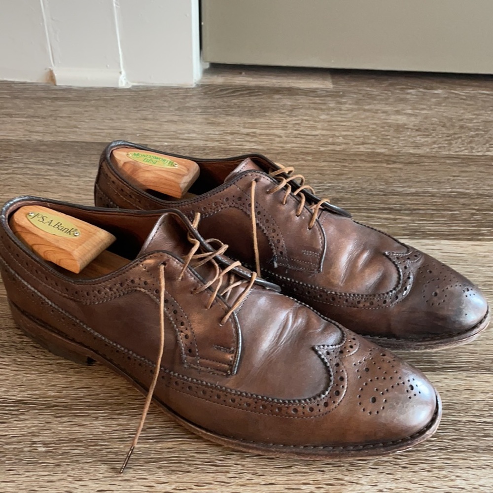 Allen Edmonds 12D McGregor Brown Brogue Wingtip